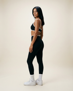 Black AYRAWER Dynamic Set featuring a sleek design, shown from a side angle in the image.